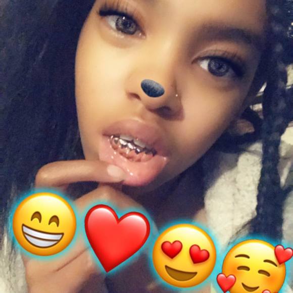 Meet your Posher, Ny'kia - Picture 1 of 1